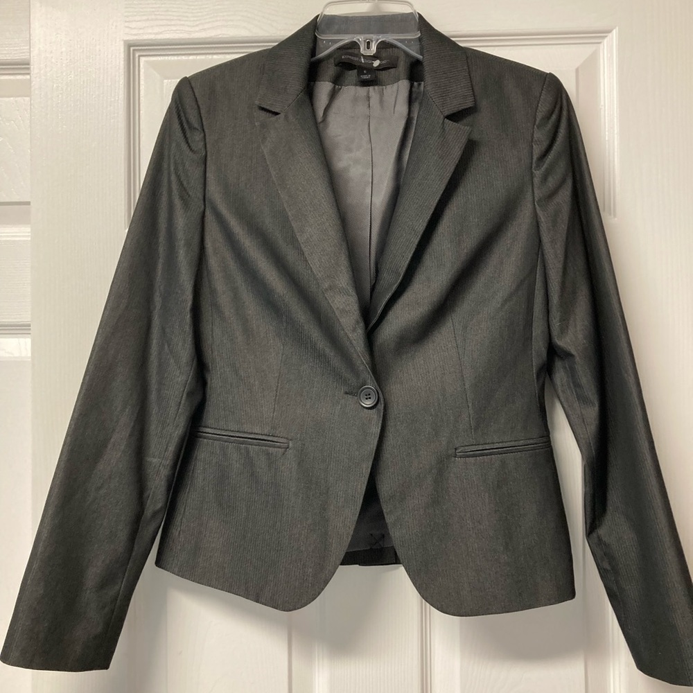 Dark gray express blazer and pants size 6
